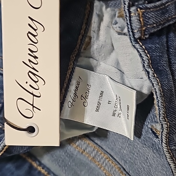 NWT Highway Jeans Distressed Denim Pants 10/11 Stretch Button Fly Ripped Flare - Picture 8 of 9